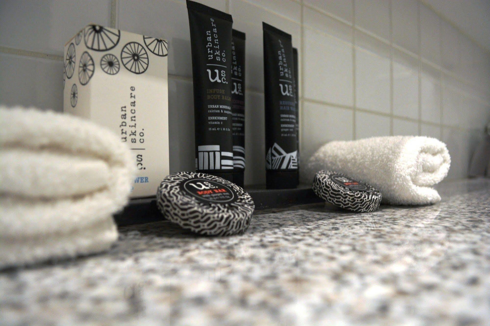 Mantra On The Park Aparthotel Мелбърн Екстериор снимка