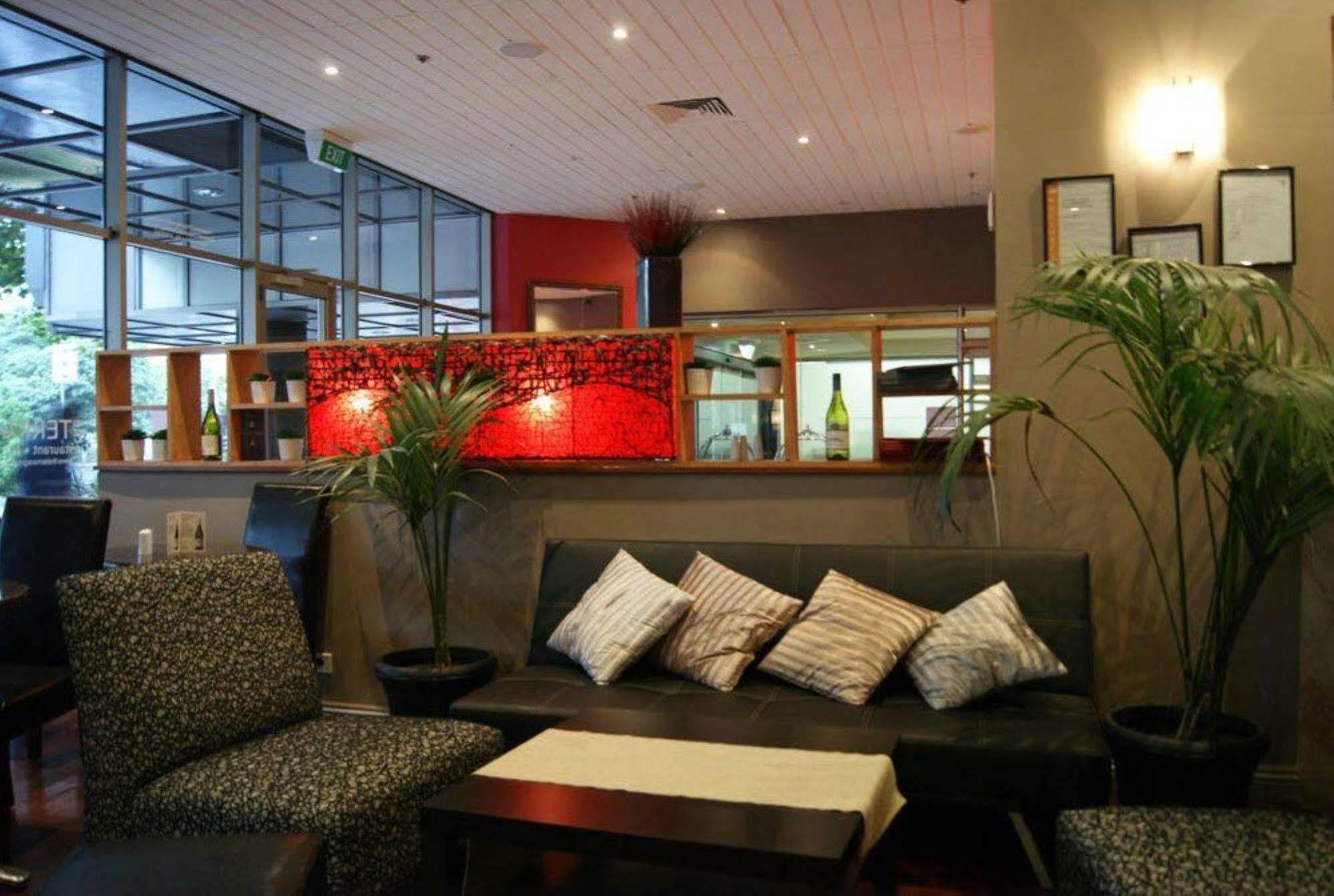 Mantra On The Park Aparthotel Мелбърн Екстериор снимка